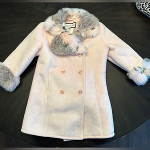 Rothschild Pink Girls Coat. Size M 5/6. Faux Fur-Lined Collar and Sleeve Cuff.